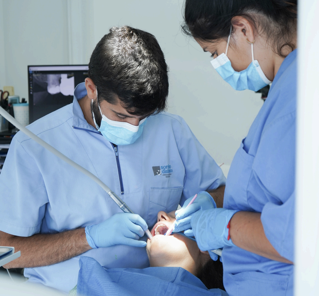 Juntos a transformar os sorrisos dos nossos pacientes